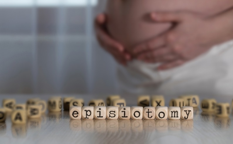 episiotomy scar
