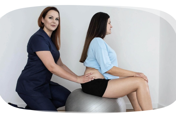 Women's health physiotherapist providing pelvic floor physiotherapy in Southeast LondonWomen's health physiotherapist providing pelvic floor physiotherapy in Southeast London