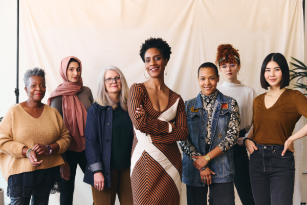 A women's physio will diagnose and treat a wide range of women's health problems, from menstruation to pregnancy to menopause, including pelvic floor dysfunction.